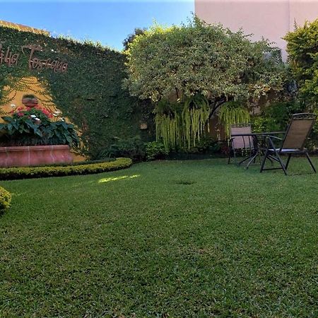 Hostal Villa Toscana Guatemala City Exterior foto