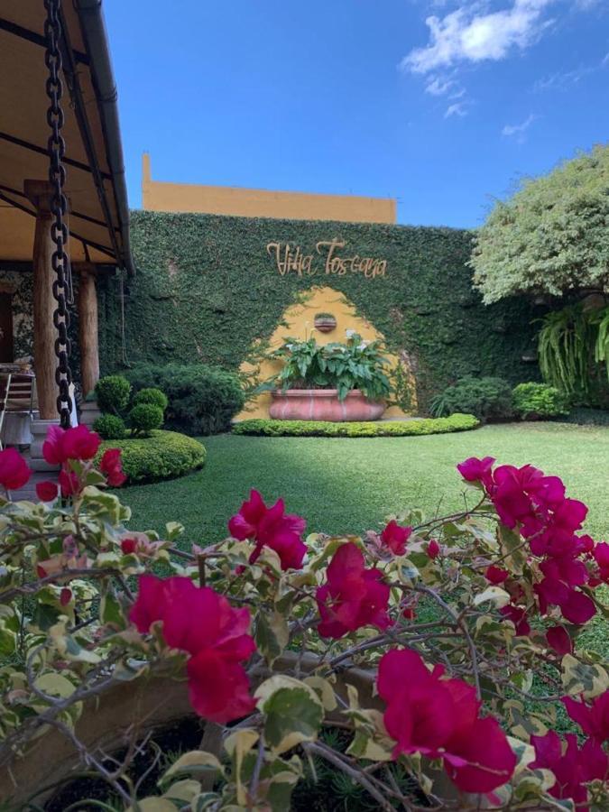 Hostal Villa Toscana Guatemala City Exterior foto