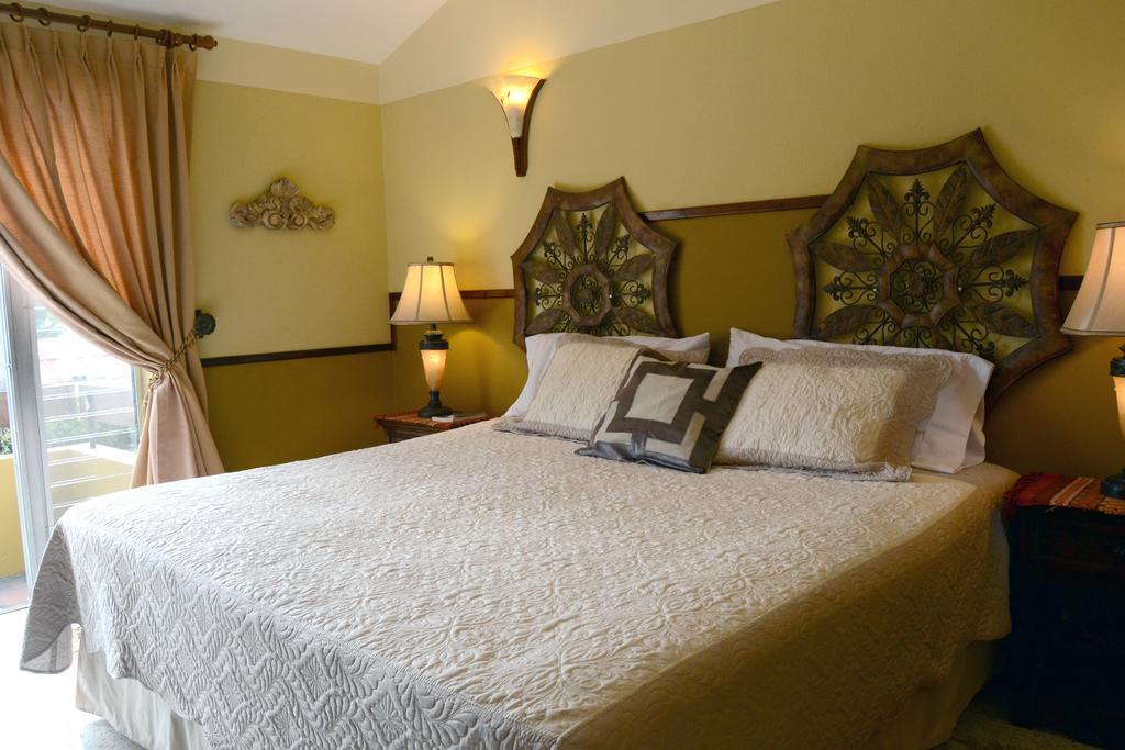 Hostal Villa Toscana Guatemala City Exterior foto
