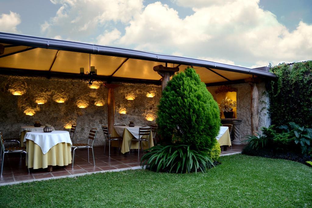 Hostal Villa Toscana Guatemala City Exterior foto