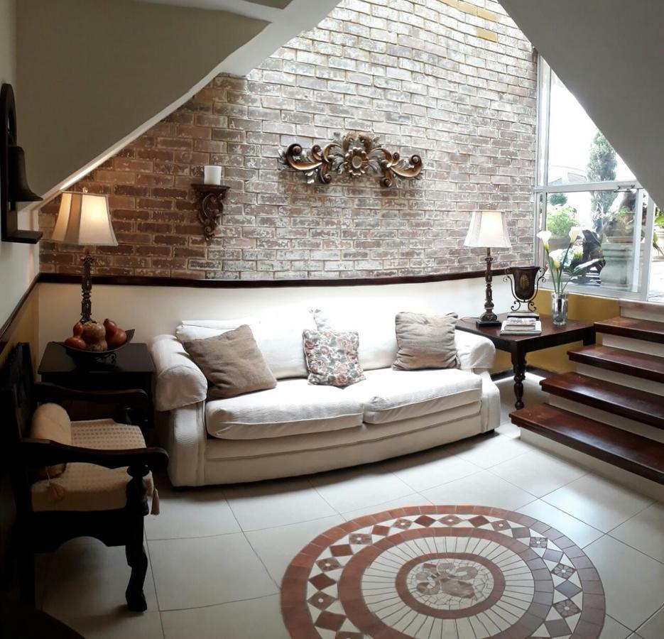 Hostal Villa Toscana Guatemala City Exterior foto